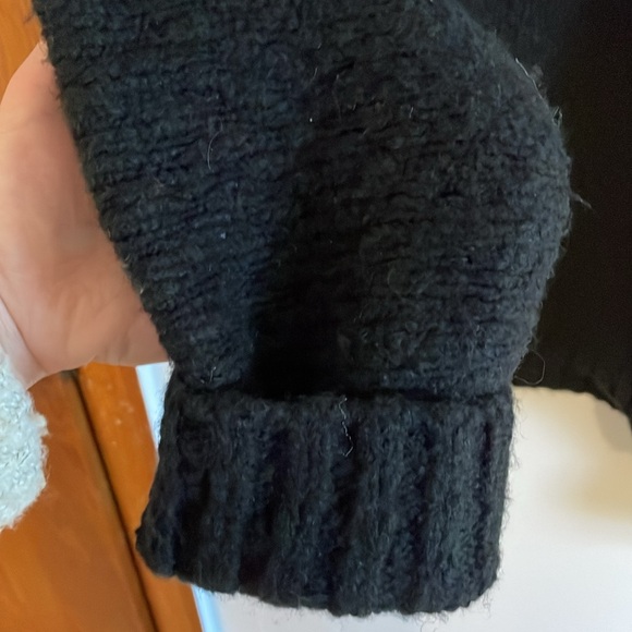 NEW WITHOUT TAG!  J Crew Swingy Alpaca-Blend Turtleneck Sweater in Black XL - Picture 9 of 9